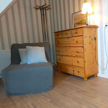 Ferienhaus Adamla, 65319 Moormerland Bagian luar foto