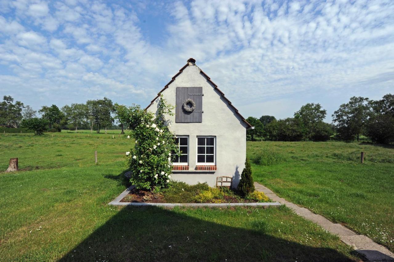 Ferienhaus Adamla, 65319 Moormerland Bagian luar foto
