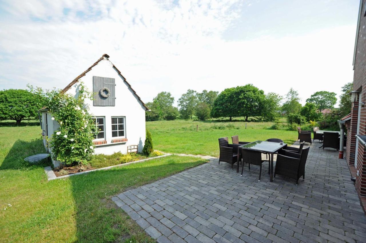 Ferienhaus Adamla, 65319 Moormerland Bagian luar foto